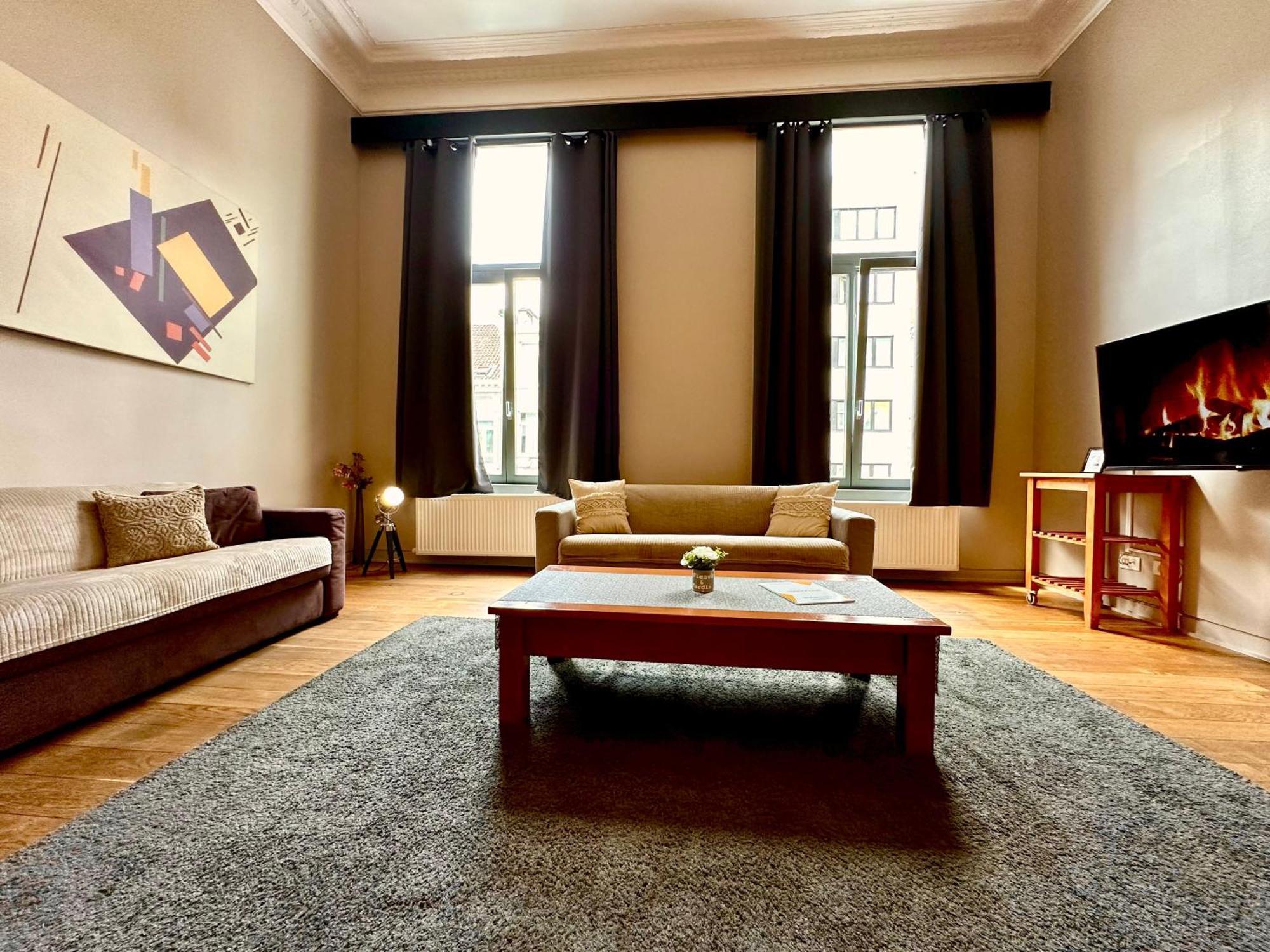 Luxury Suites Castel By Rikas Hotels Amberes Exterior foto