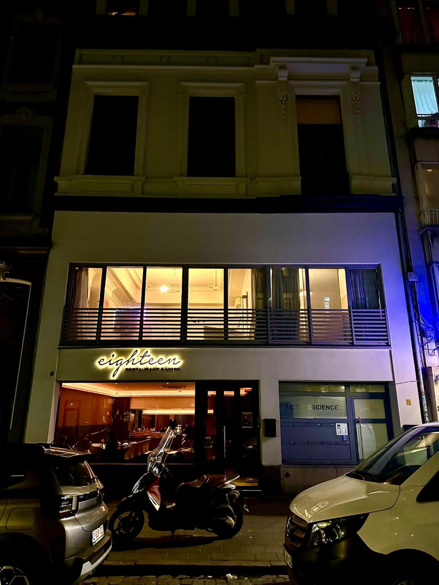 Luxury Suites Castel By Rikas Hotels Amberes Exterior foto